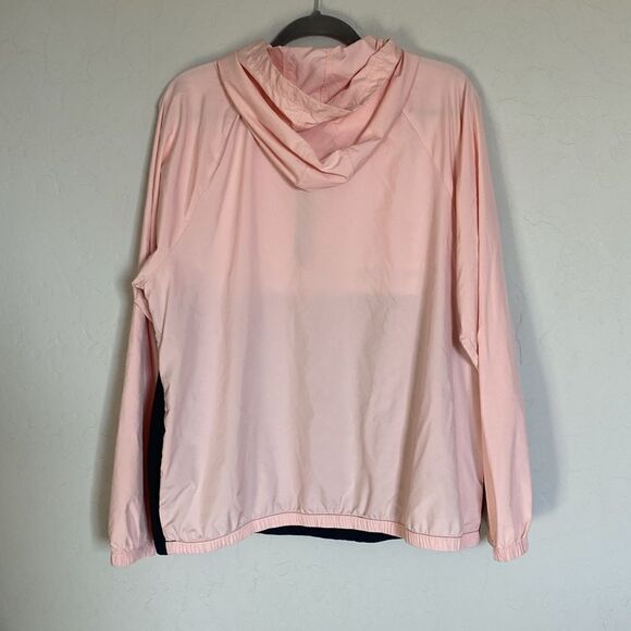 PINK light weight pullover windbreaker - Picture 3 of 4